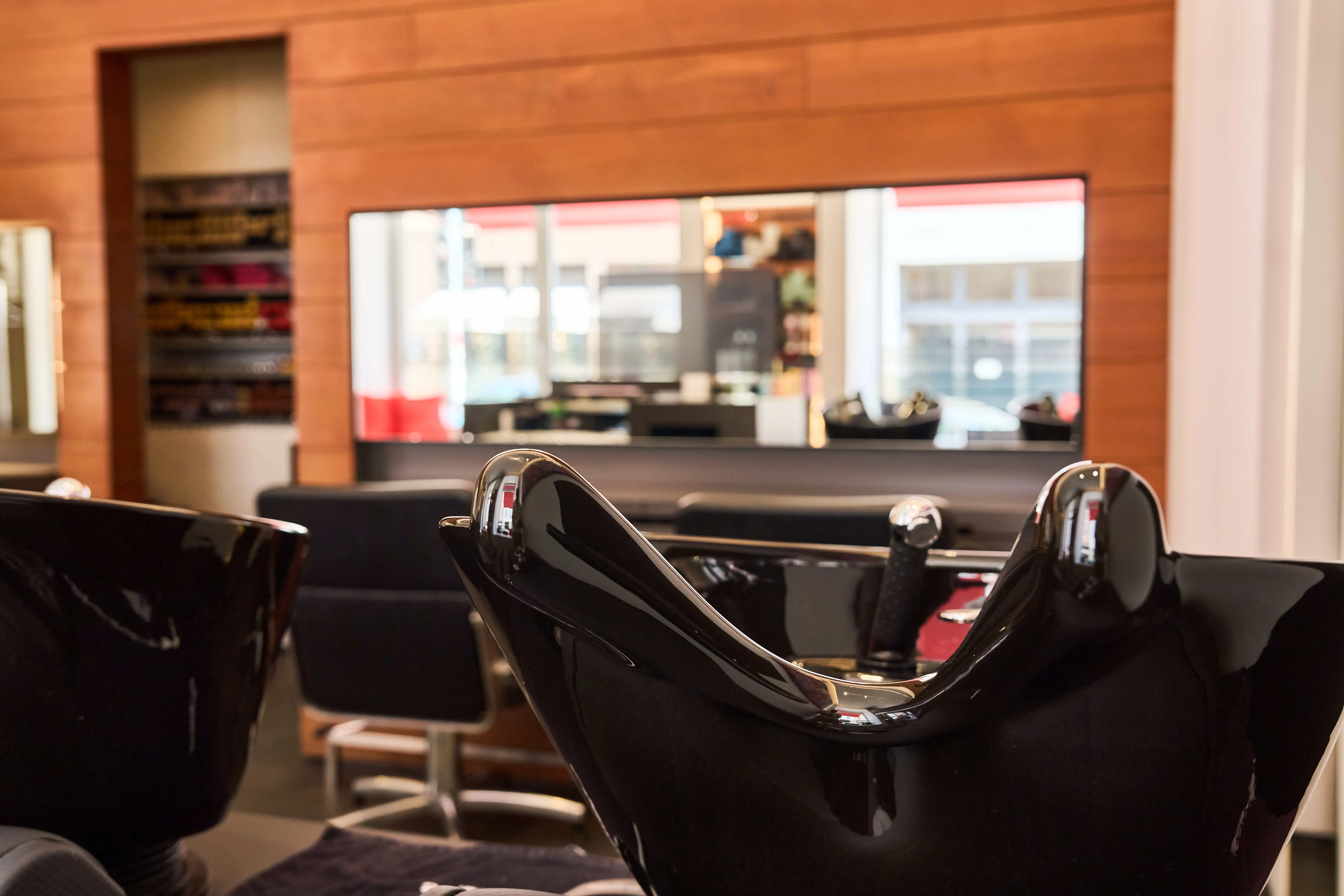 Friseursalon Die mit den Scherenhänden – Innenansicht München Gärtnerplatzviertel